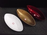 Vase et plats faits sur commande à porcelaine de forme de diamant pour la décoration